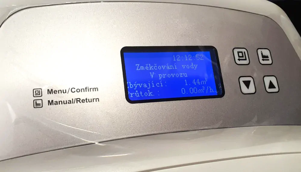 Změkčovač vody HydroSoft ELITE s 12,5l. katexové náplně